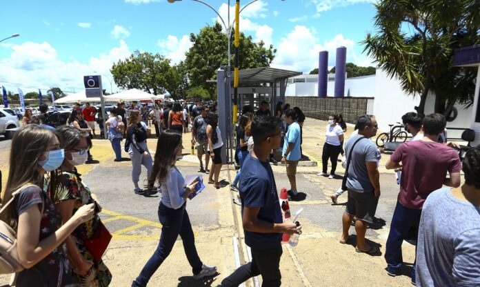 enem-2022_mcamgo_abr_131120221818-11